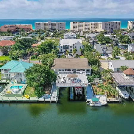 Villa Destin-A-Tion On The Water